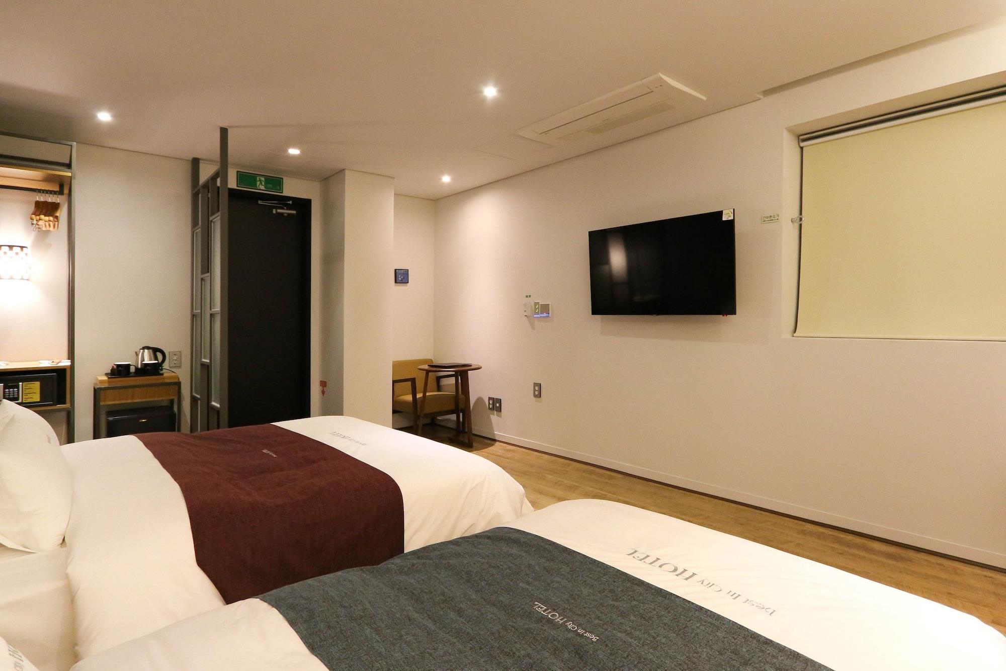 Best In City Hotel Busan Exterior photo
