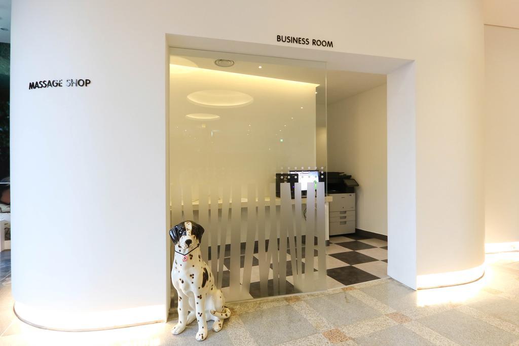 Best In City Hotel Busan Exterior photo