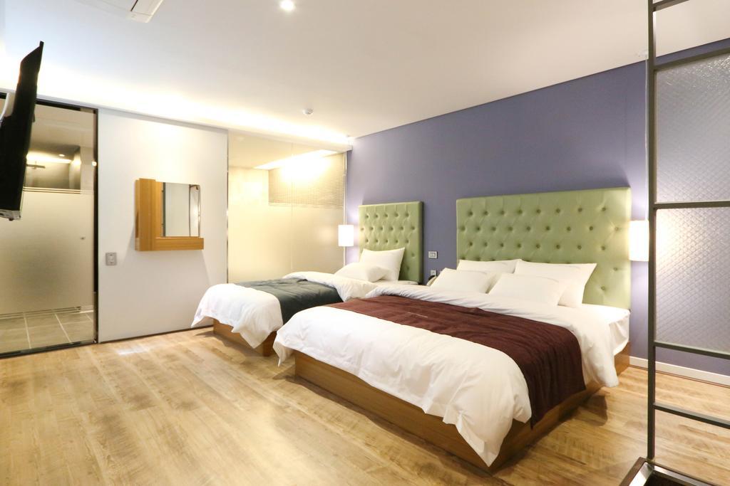 Best In City Hotel Busan Exterior photo